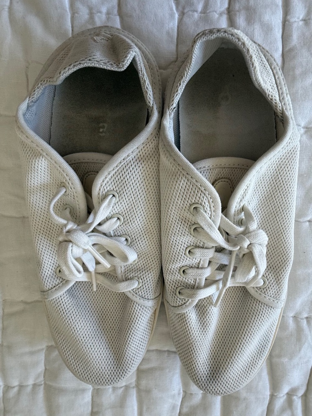 OluKai White Mesh Sneakers – Lightweight Breathable Casual Shoes (size 6.5 W)